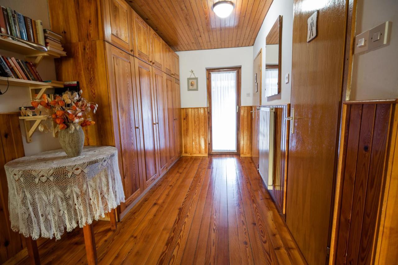 Farm Stay Zagar มอเซียร์เย ภายนอก รูปภาพ